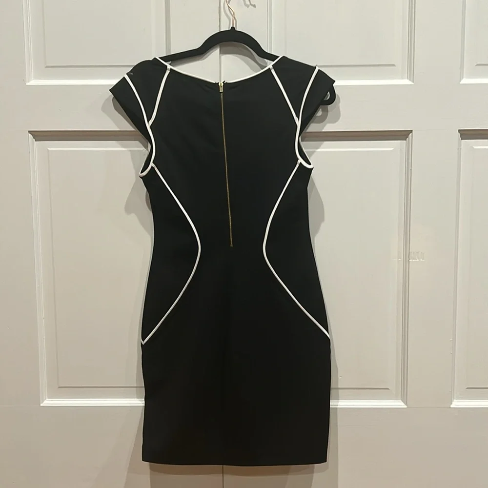 Express Black and white mini dress - Picture 3 of 3